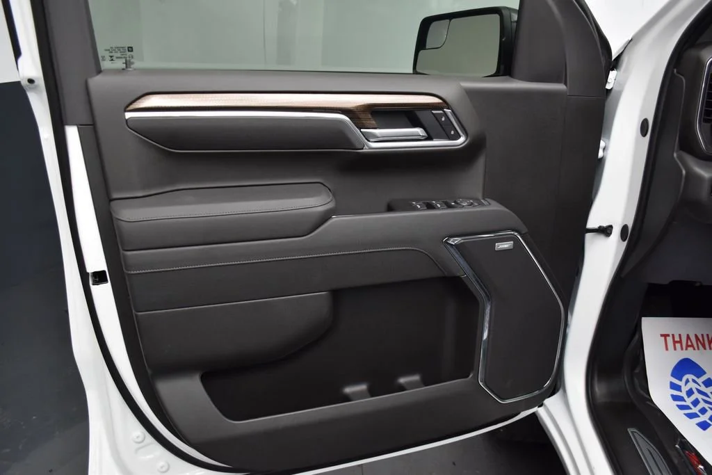 New 2026 Summit White Chevrolet LT Trail Boss image 15