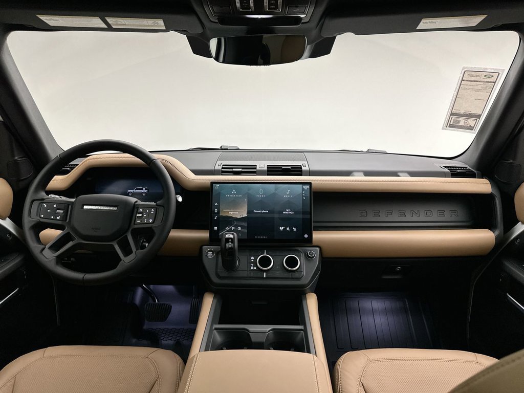 New 2026 Fuji White Land Rover X-Dynamic SE image 8
