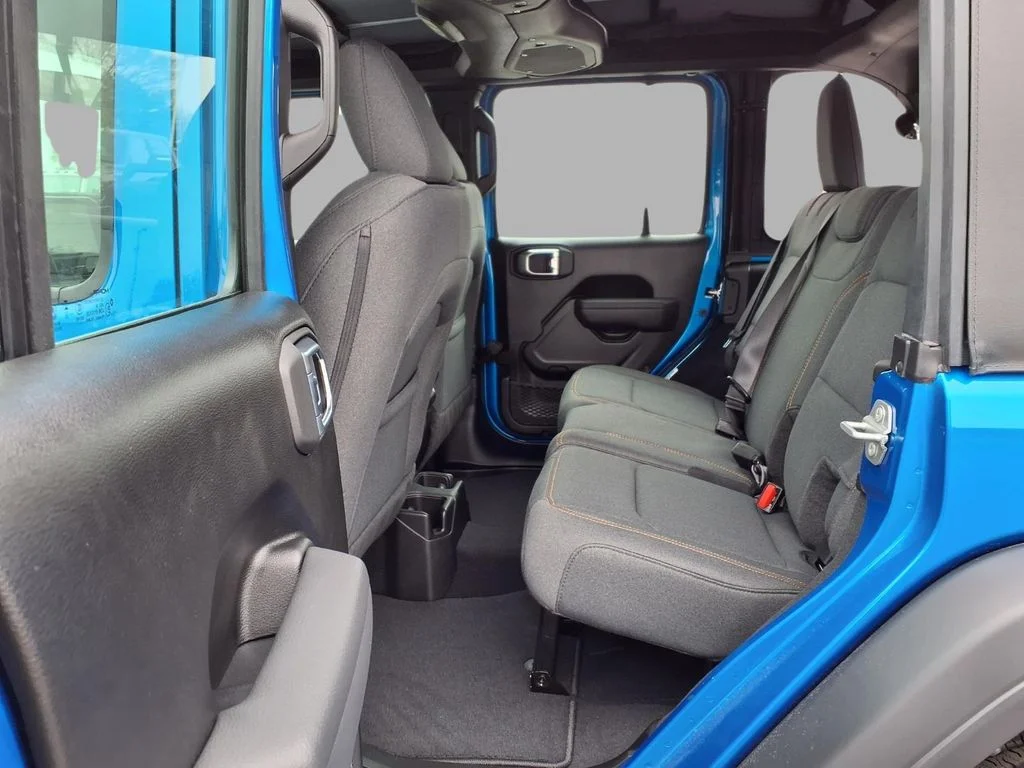 New 2026 Hydro Blue Pearl-Coat Exterior Paint Jeep Sport image 24