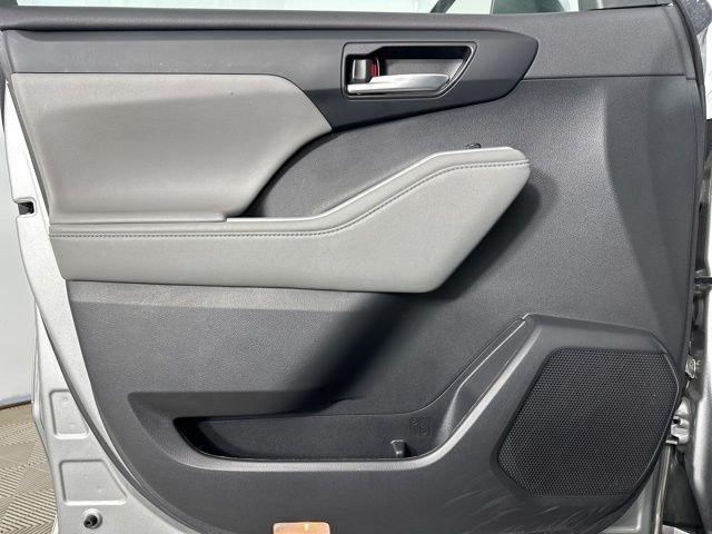 Used 2023 Silver Toyota XLE image 24
