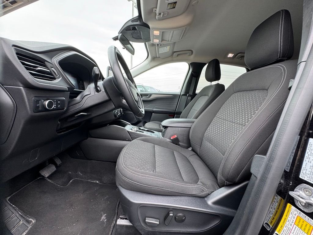 Used 2024 Black Ford Active image 21