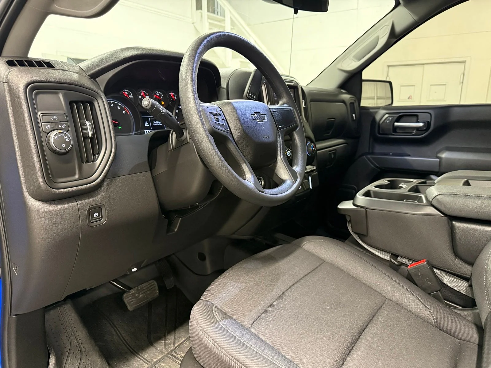 Used 2026 Blue Chevrolet Custom image 16