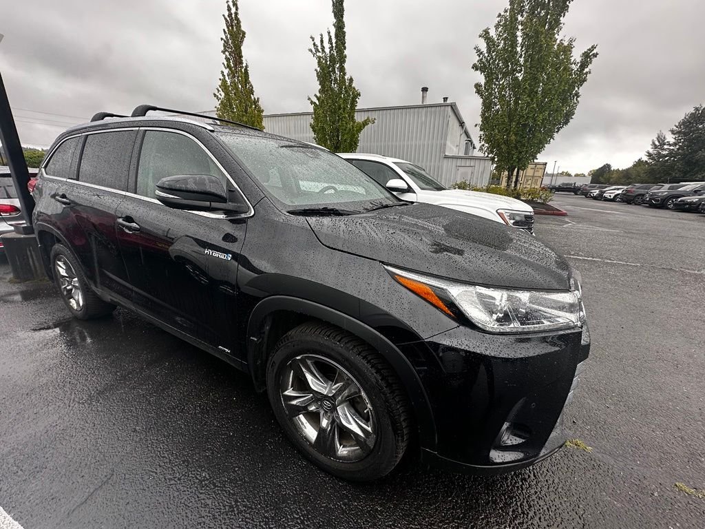 Used 2018 Black Toyota Limited Platinum image 16