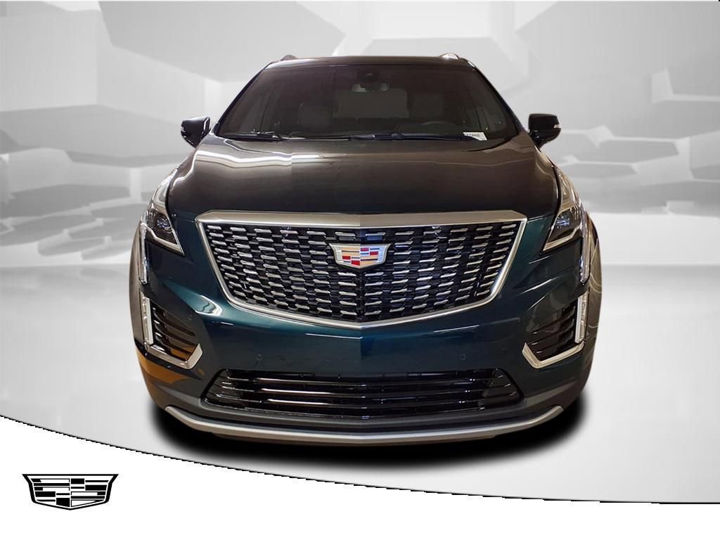Used 2025 Emerald Lake Metallic Cadillac Premium Luxury image 2