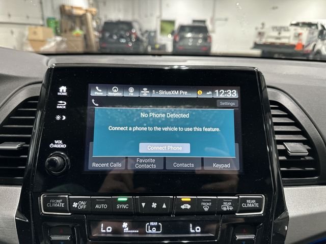 Used 2024 Crystal Black Pearl Honda Touring image 32