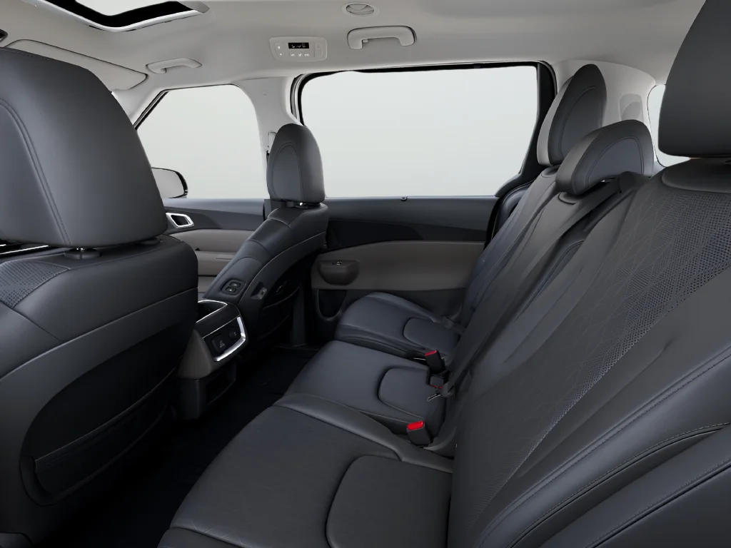 New 2027 Silver Kia SX image 18
