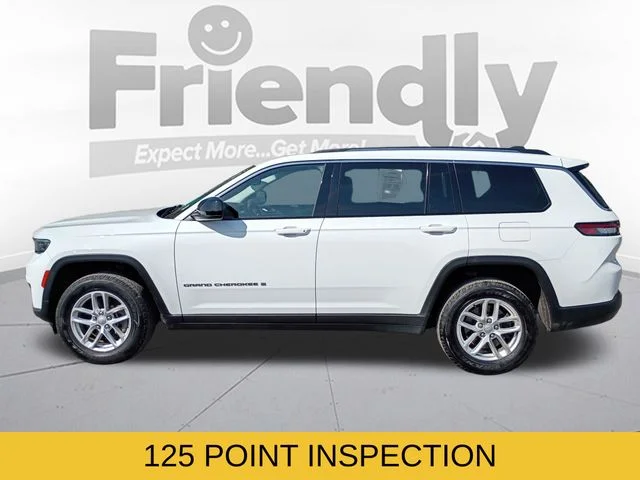 Used 2023 White Jeep Laredo image 8
