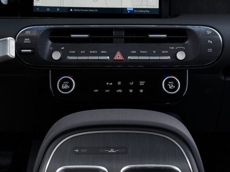 New 2027 White Hyundai SEL image 25