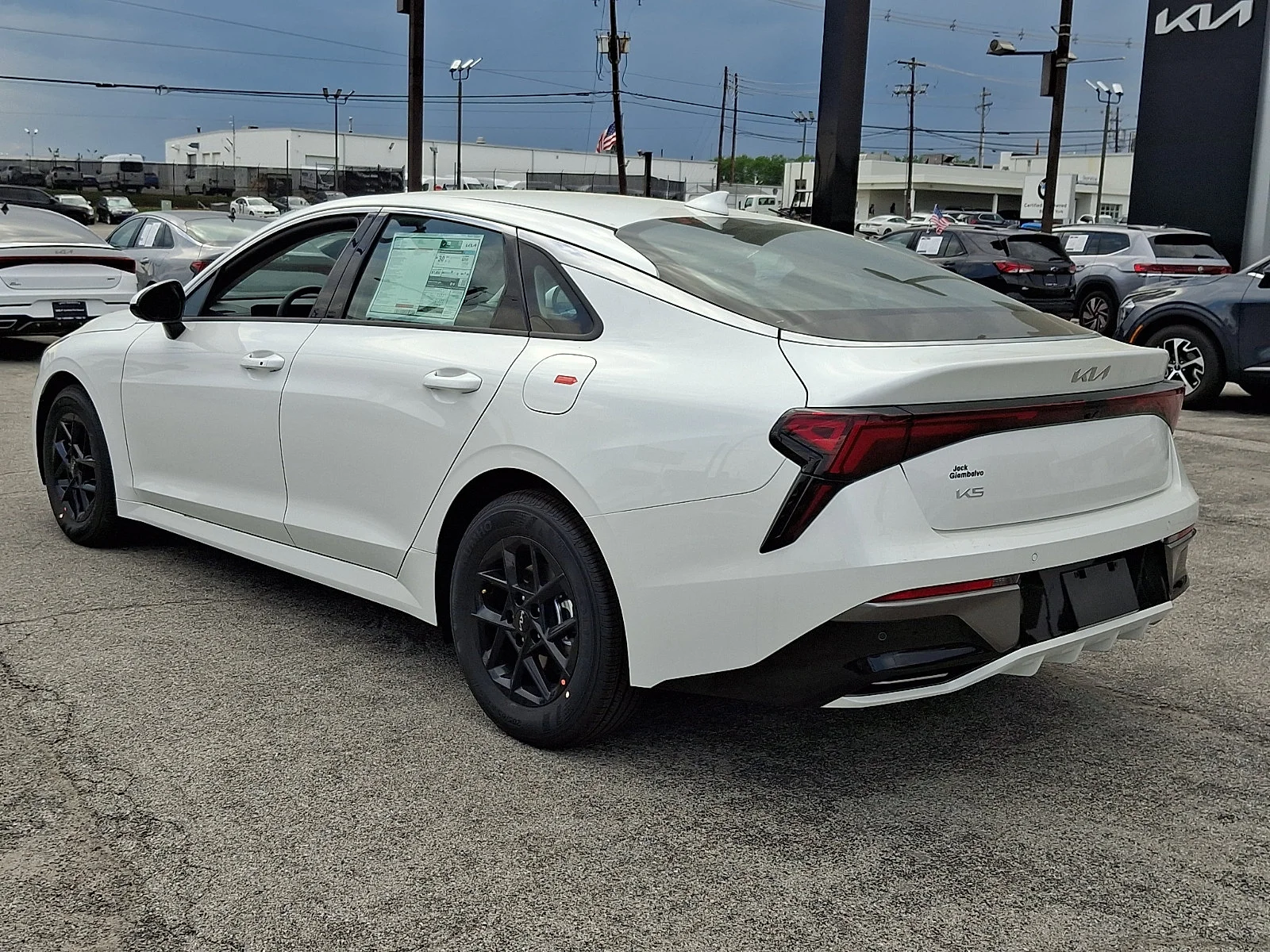 New 2026 White Kia LXS image 5