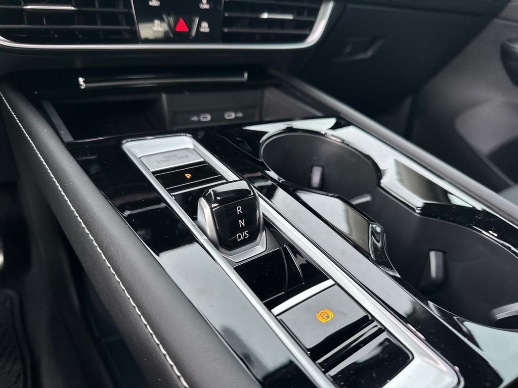 New 2026  Volkswagen 2.0T SEL Premium R-Line image 22