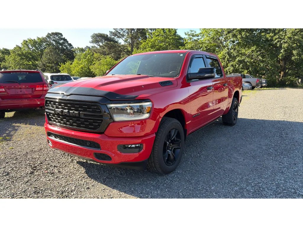 2023 RAM 1500 Big Horn/Lone Star 4x4 Crew Cab 5'7's photo