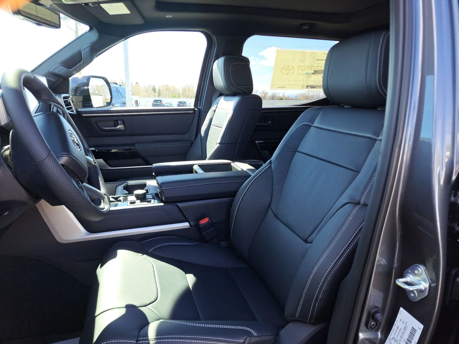 2026 Toyota Tundra Limited - Photo 22