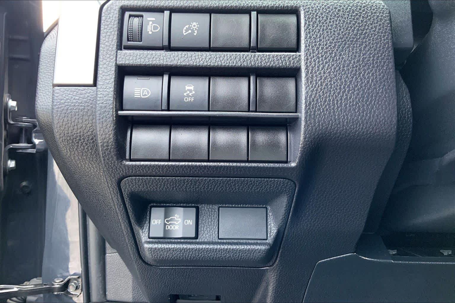 Used 2024 Underground Toyota SR5 image 34