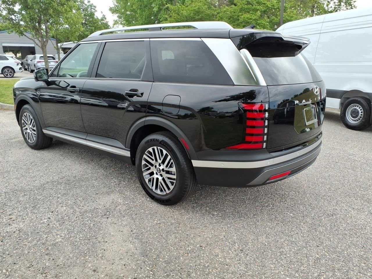 New 2026 Abyss Black Pearl Hyundai SEL Premium AWD image 9