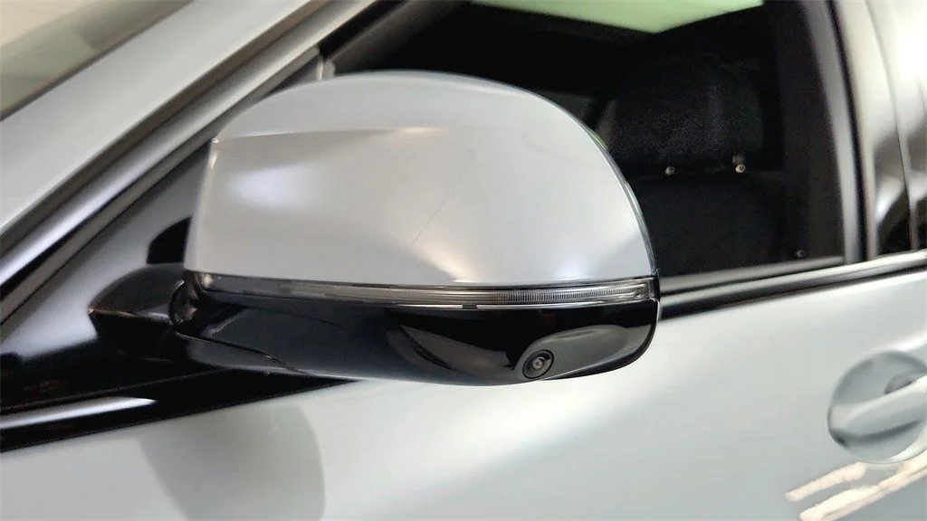 Used 2026 Brooklyn Grey Metallic BMW xDrive40i image 39