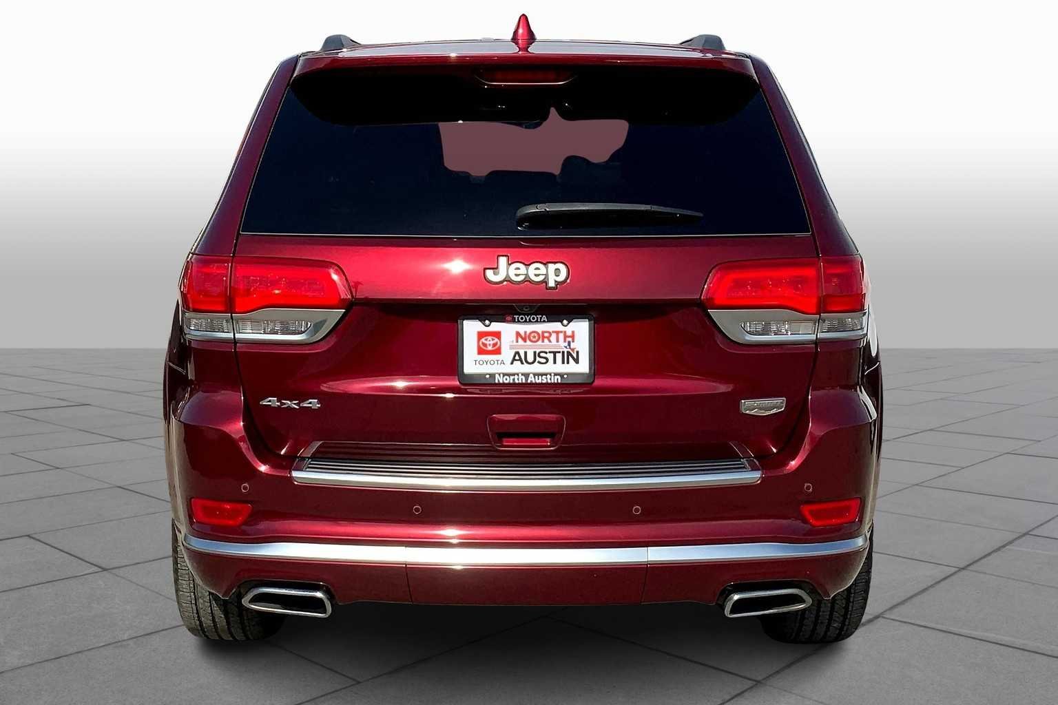 Used 2020 Velvet Red Pearlcoat Jeep Summit image 5