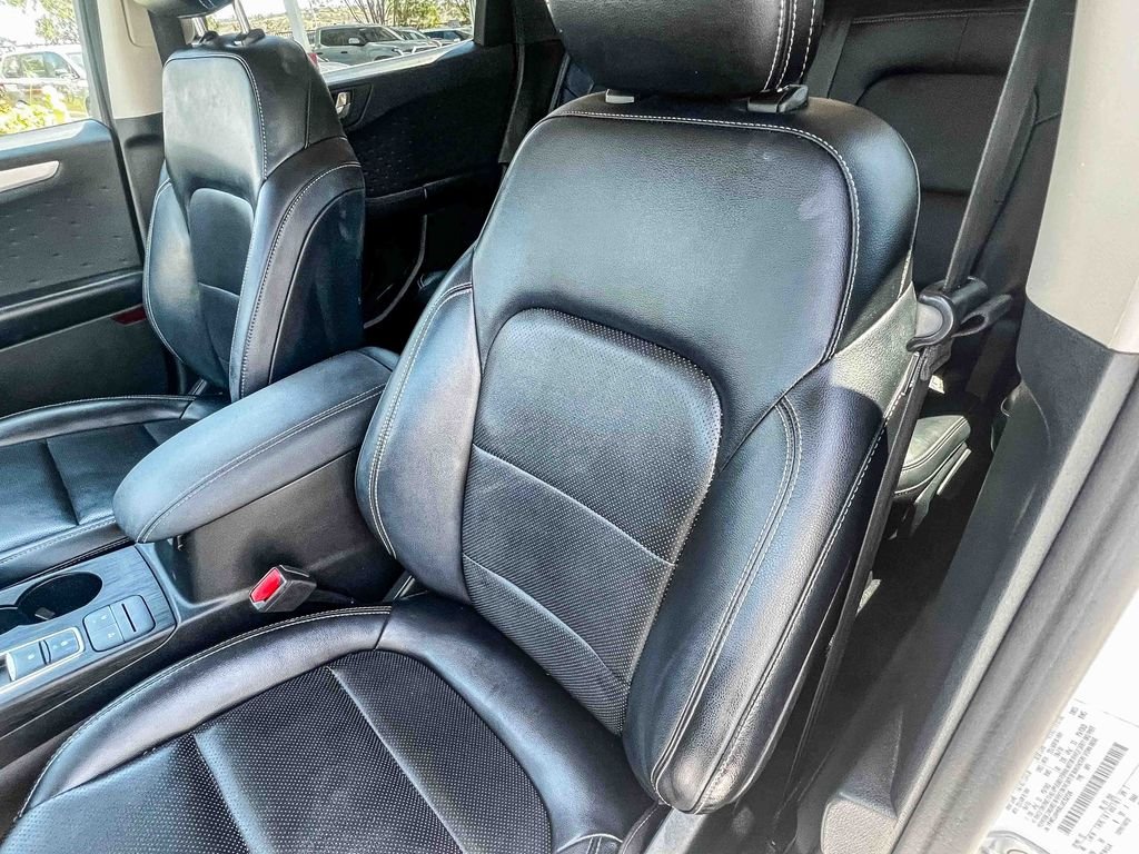 Used 2020 White Ford SEL image 25