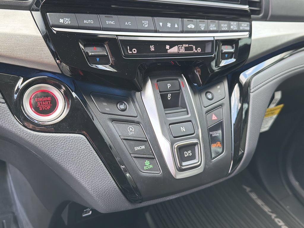 2025 Honda Odyssey Touring - Photo 30