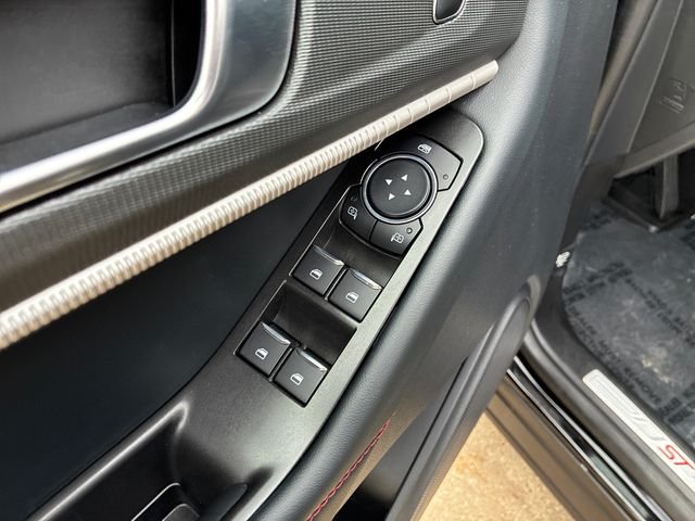Used 2025 Black Ford ST-Line image 21