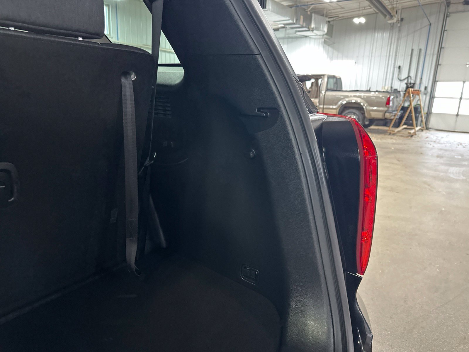 Used 2020 Black Hyundai SEL image 29