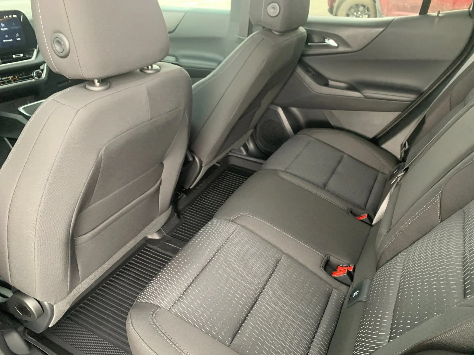 2026 Chevrolet Equinox LT - Photo 10