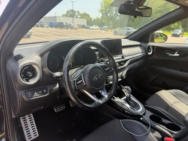 Used 2021 Black Kia GT-Line image 9