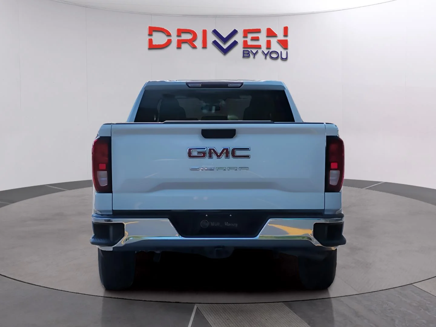 New 2026 Summit White GMC Pro image 4
