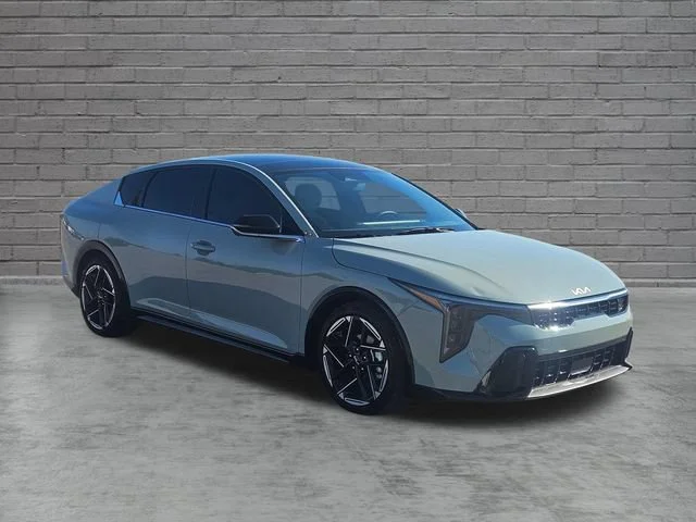 Used 2025 Gray Kia GT-Line image 7