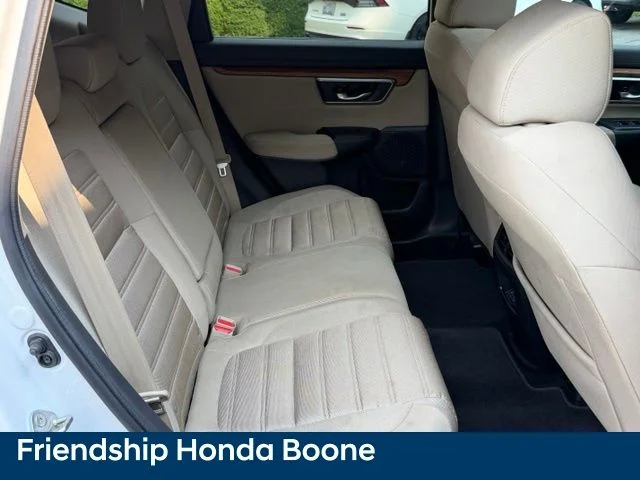 Used 2019 White Honda EX image 42