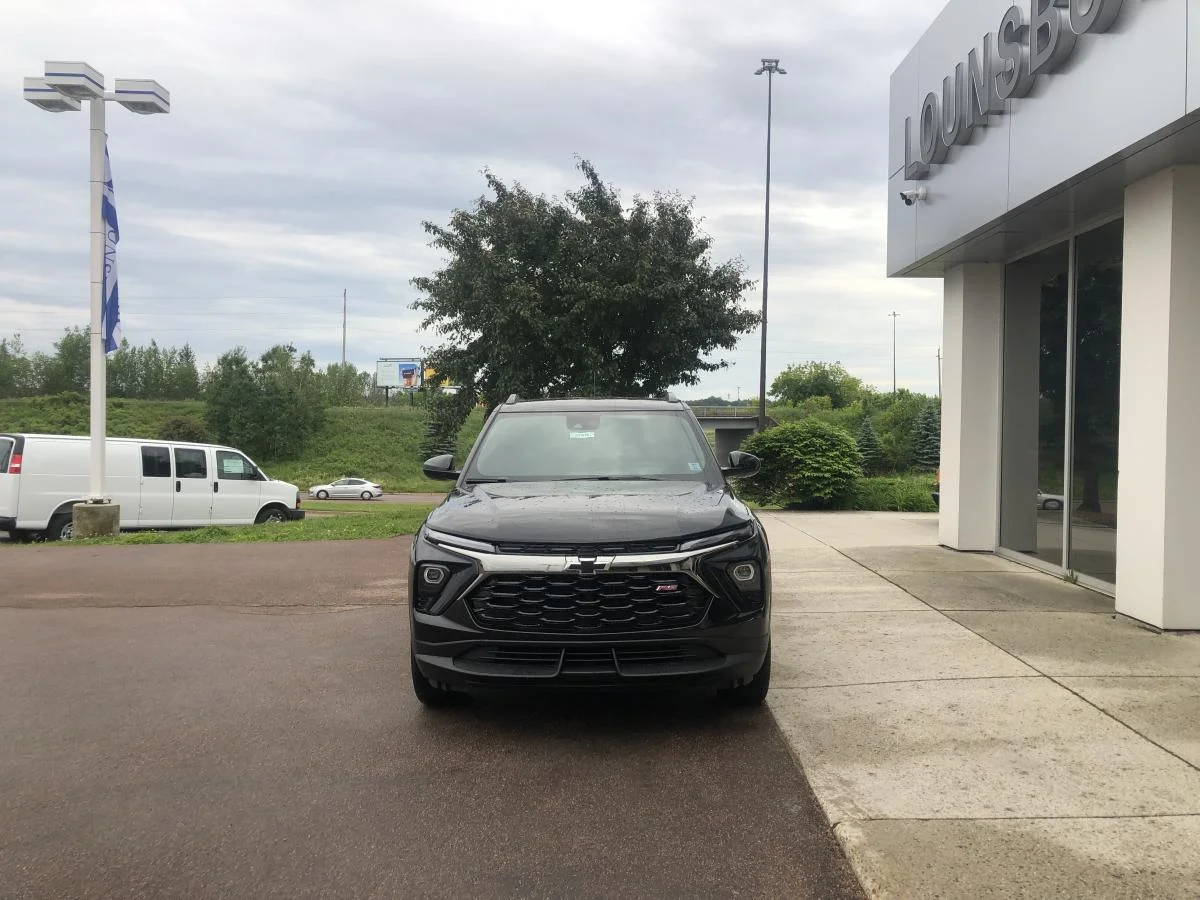New 2026 Black Chevrolet Awd 4dr Rs image 3