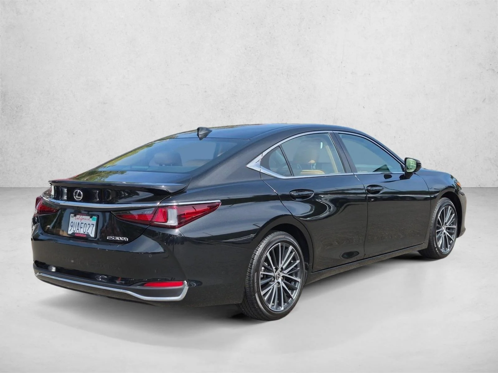 Certified Used 2025 Caviar Lexus  image 5
