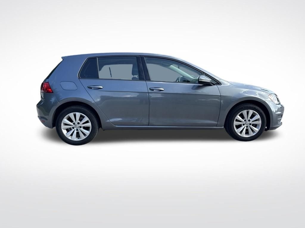 Used 2015 Gray Volkswagen TDI S 4-Door image 4