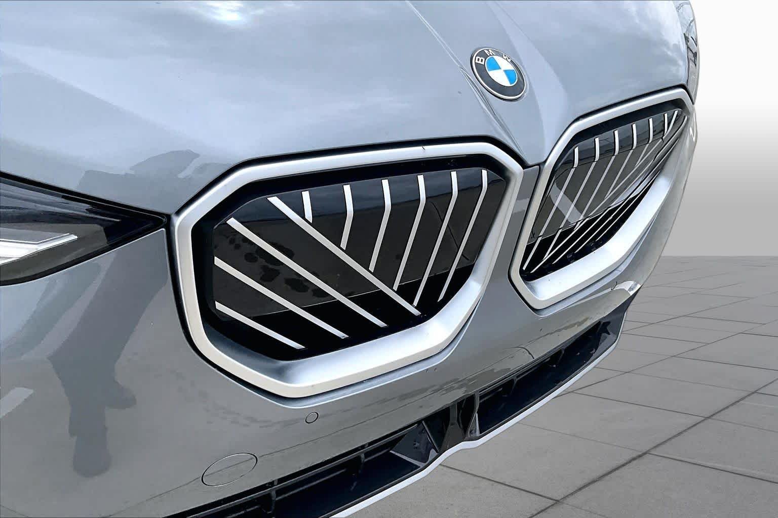 Used 2026 Skyscraper Grey Metallic BMW 30 xDrive image 29