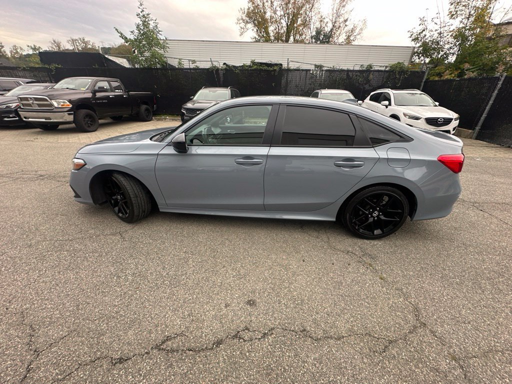 Used 2024 Gray Honda Sport image 3