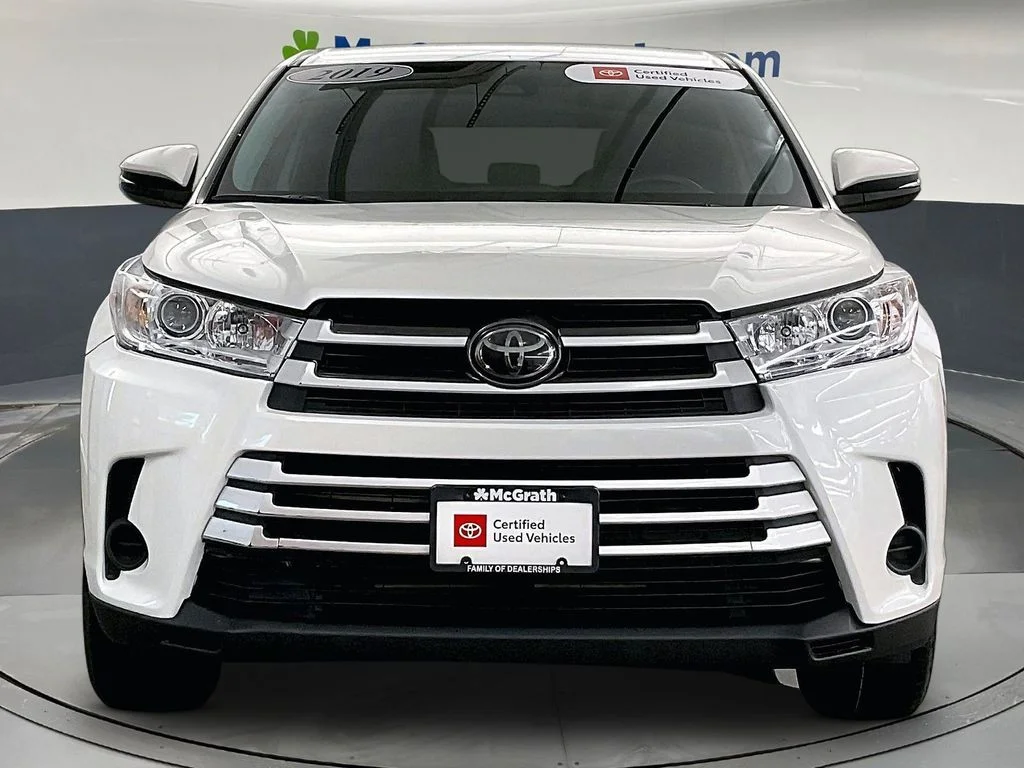 Certified Used 2019 White Toyota LE image 5