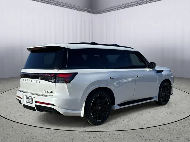 2026 INFINITI QX80 Sport - Photo 9
