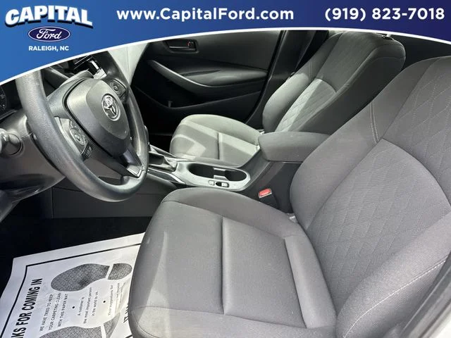Used 2024 White Toyota LE image 19