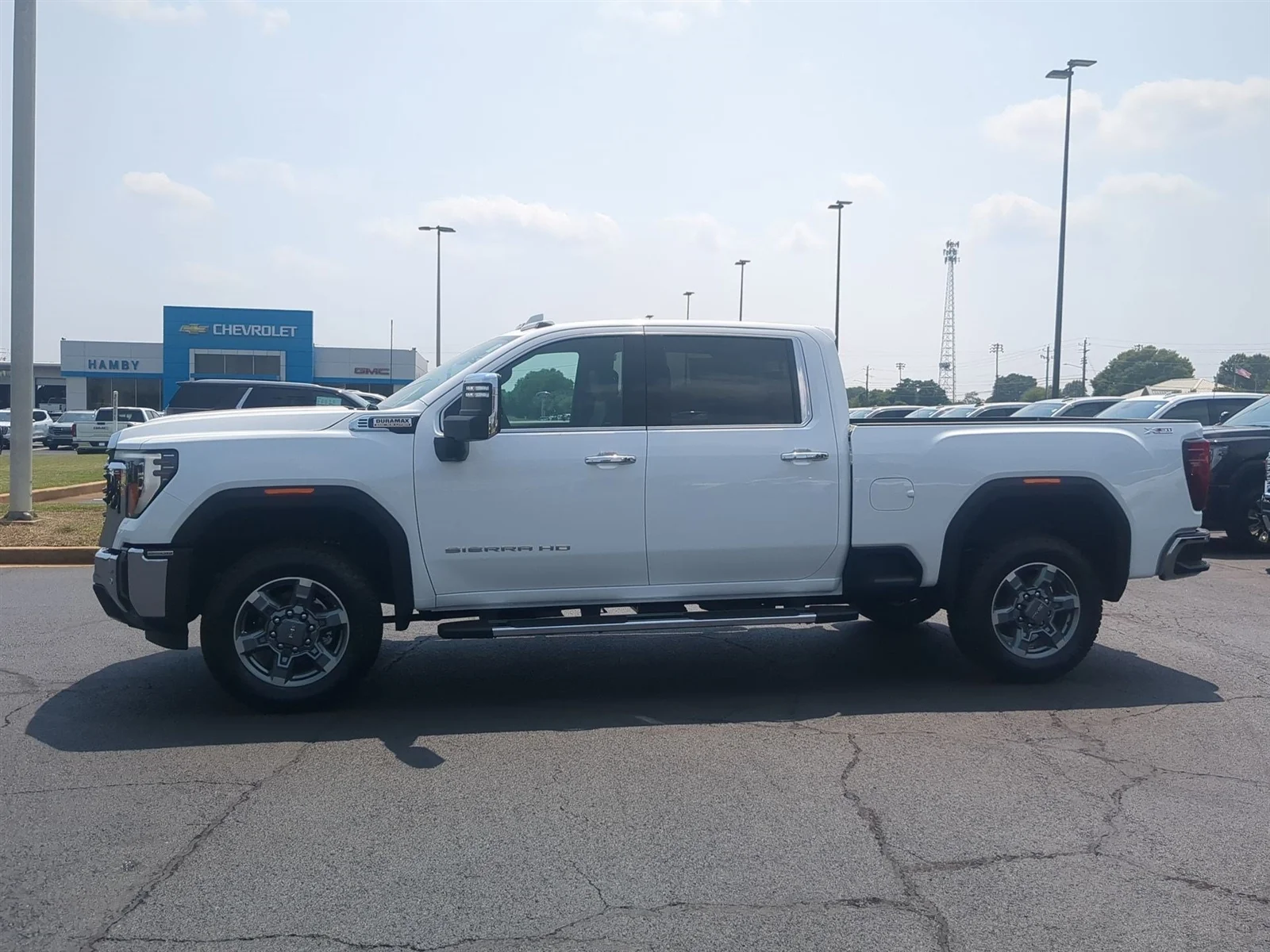 New 2026 Summit White GMC SLT image 29