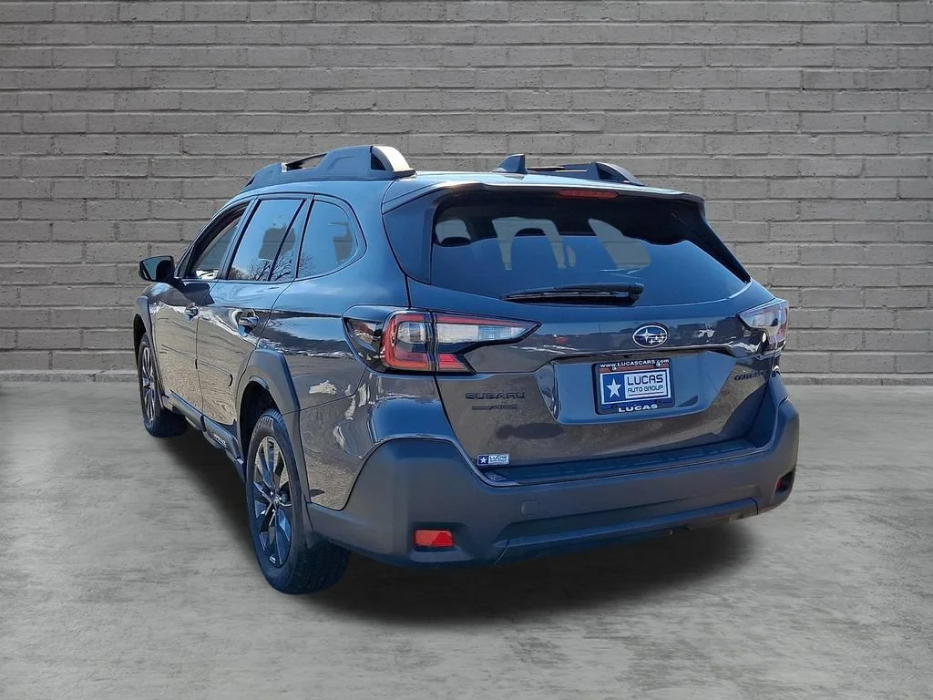 Used 2023 Gray Subaru Onyx Edition image 9