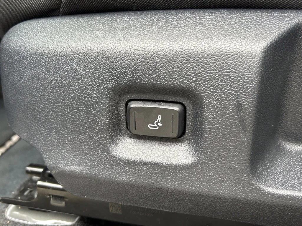 Used 2025 Gray Toyota SR image 17