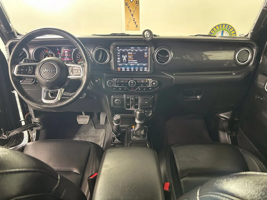 Used 2021 Black Jeep Unlimited Sahara Altitude image 4