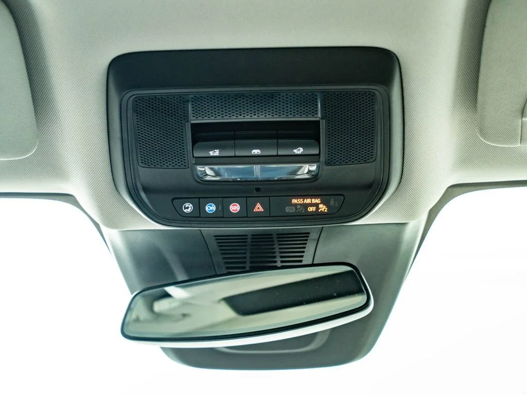 Used 2026 Gray Pearl Honda Touring image 40