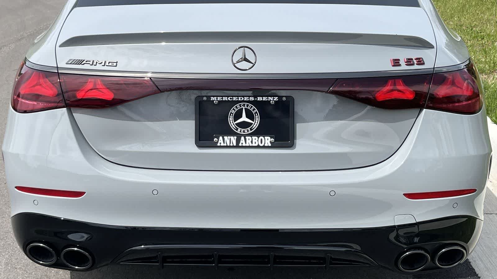 New 2026 MANUFAKTUR Alpine Grey Mercedes-Benz AMG® E 53 E image 11