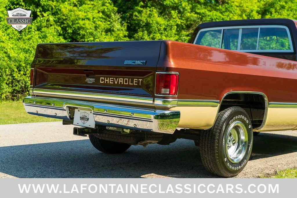 Used 1982 Brown Chevrolet  image 30