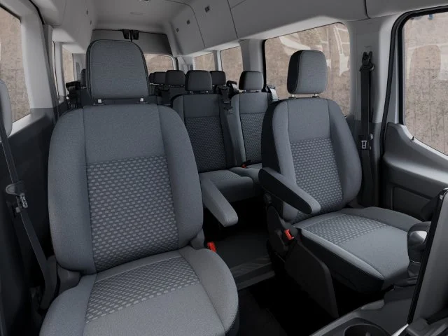 New 2027 Oxford White Ford XLT image 11
