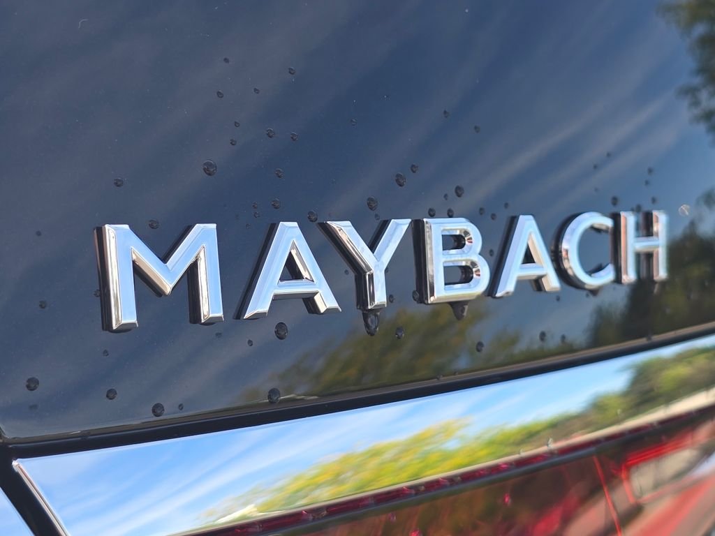 New 2026 Obsidian Black Metallic Mercedes-Benz Maybach S 580 image 22