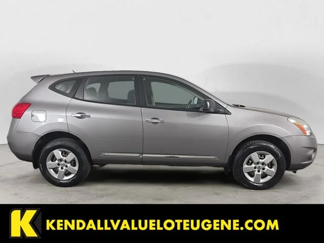 Used 2013 Gray Nissan S image 6