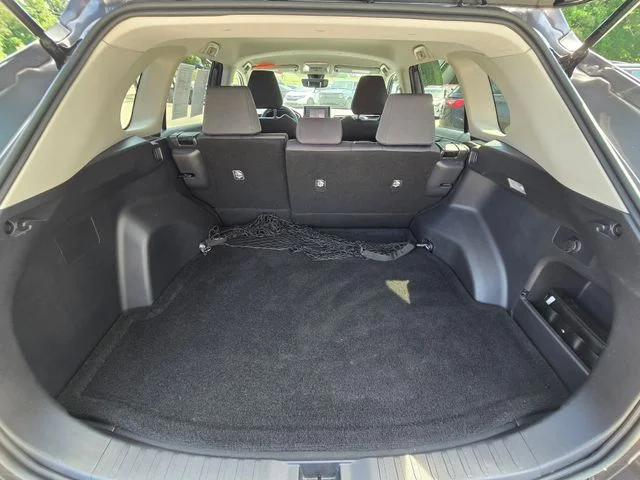 Used 2021 Gray Toyota XLE image 13