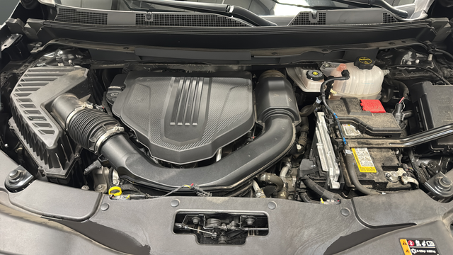 Used 2024 Mosaic Black Metallic Chevrolet Z71 image 28