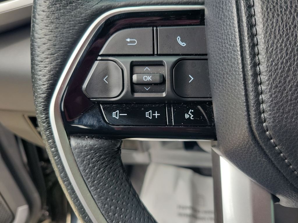 Used 2023 Black Toyota Platinum image 21